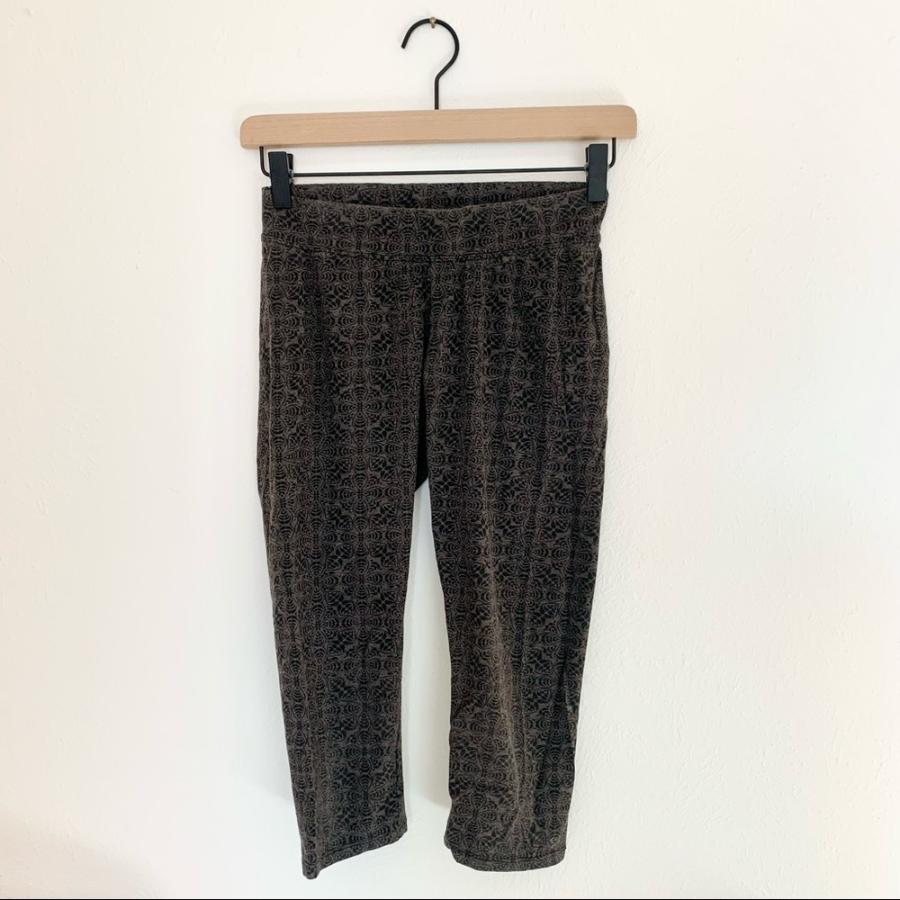 Pact • organic crop leggings